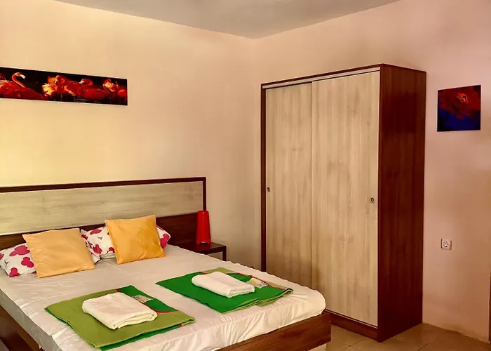 Yanakievi 3* Sinemoretz