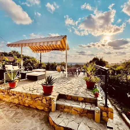 Konukevi Yanakievi 3*